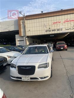 كرايسلر 300